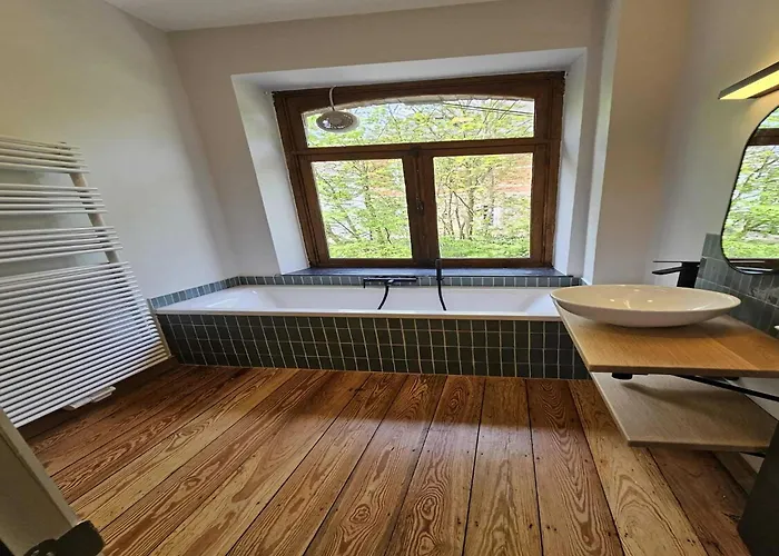 Heritage In With Garden Spa